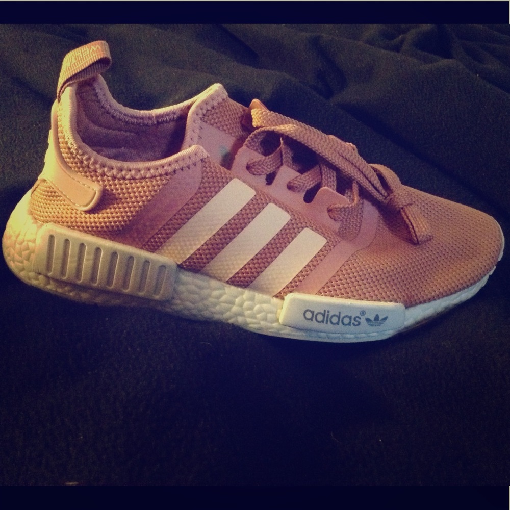 NEVER BEEN WORN ADIDAS NMD